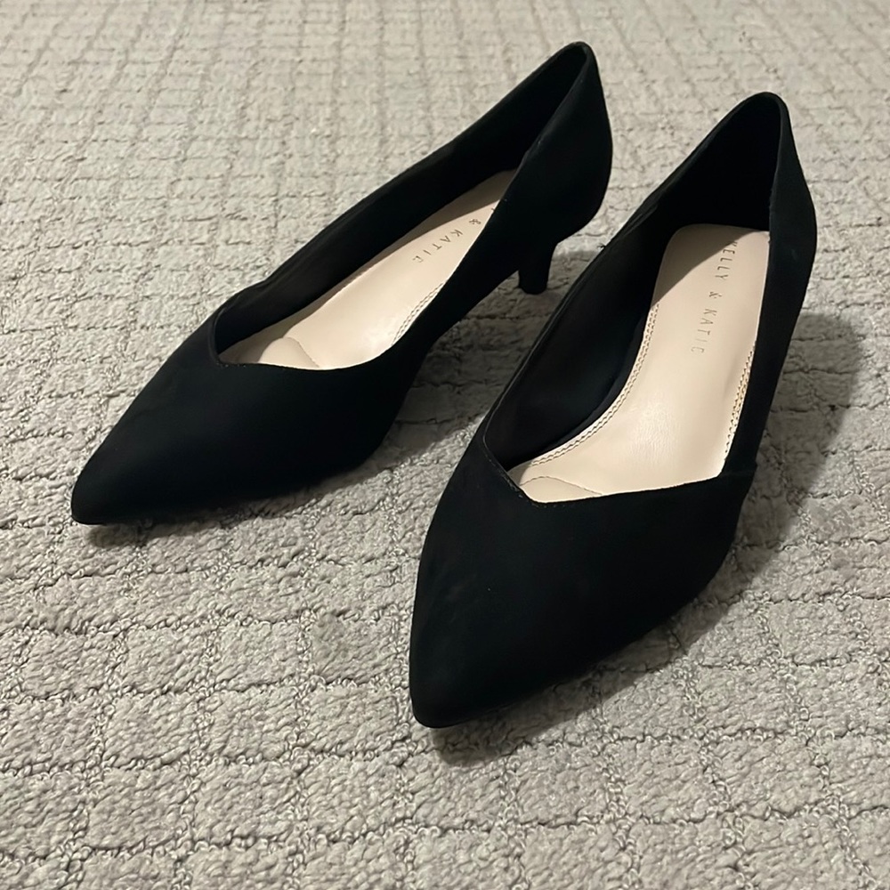 Kelly & Katie Black Low Heels
